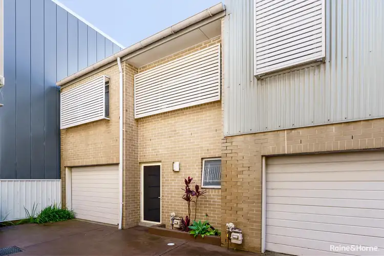 5/124 Young Street