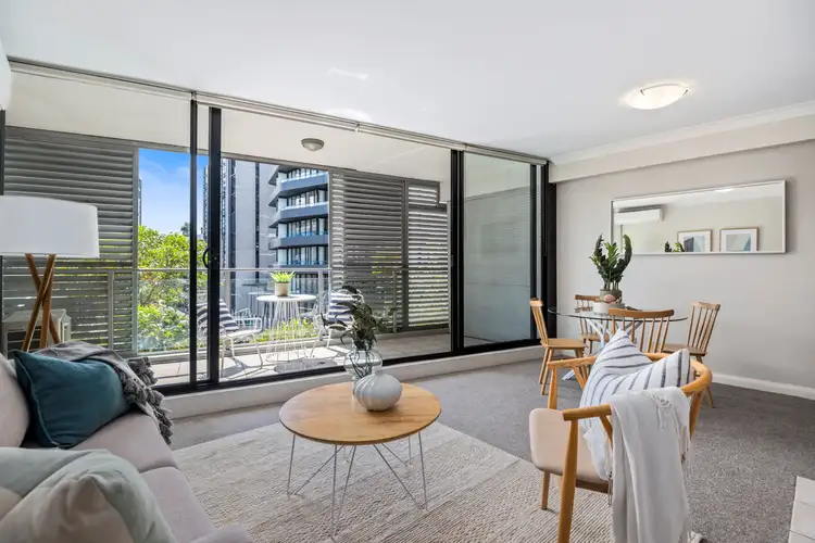 11A Lachlan Street