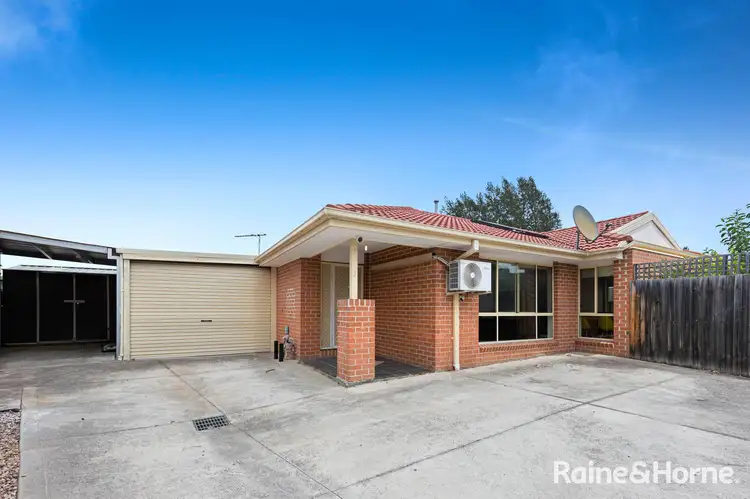2/32 Amstel Street, Craigieburn VIC 3064