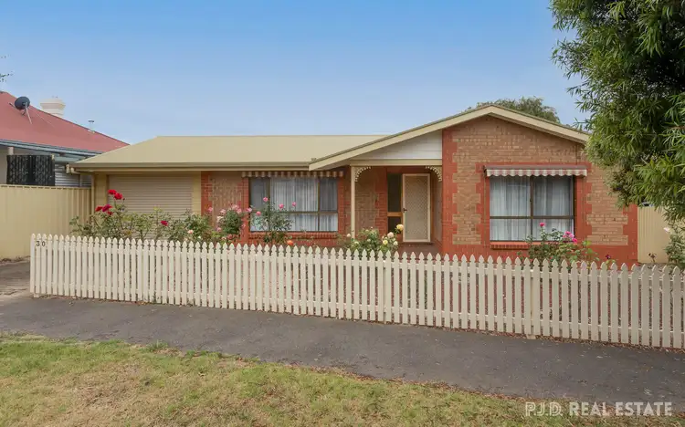 30 William Street, Victor Harbor SA 5211