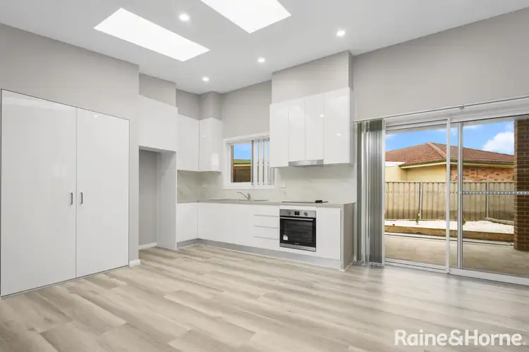 46a Coonawarra Street