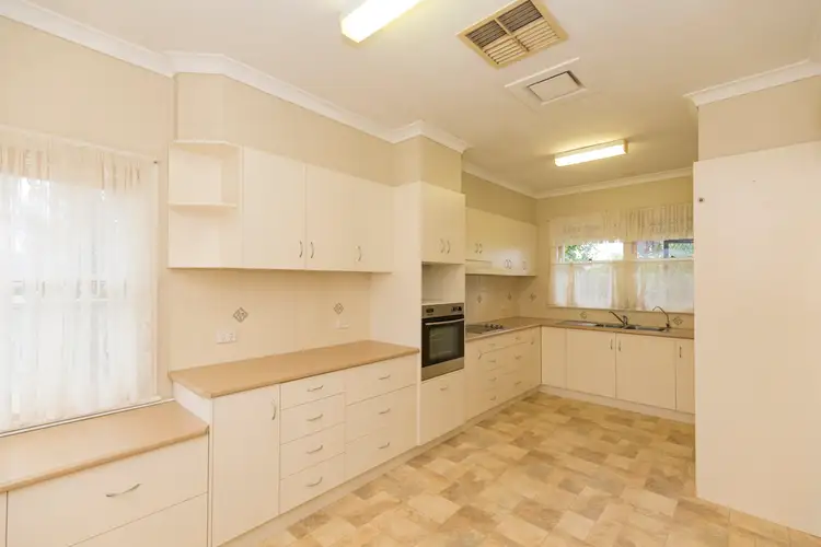 Fourth view of Homely house listing, 182 Stradbroke Avenue, Swan Hill VIC 3585