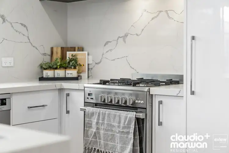 Sixth view of Homely townhouse listing, 2/107 Cardinal Road, Glenroy VIC 3046