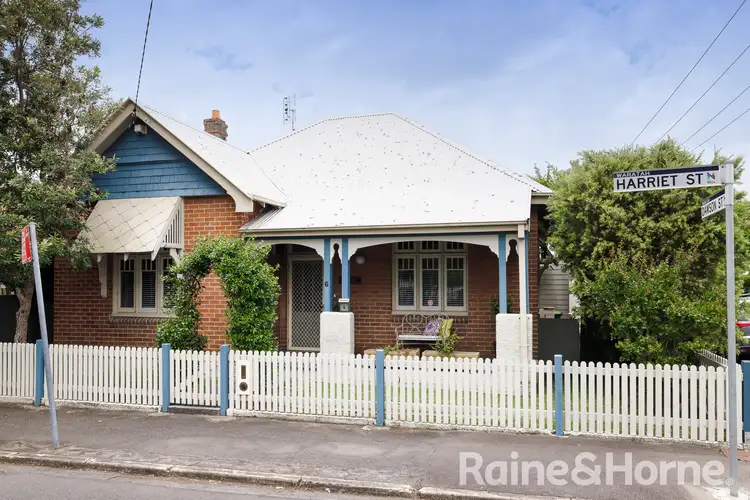 6 Harriet Street, Waratah NSW 2298