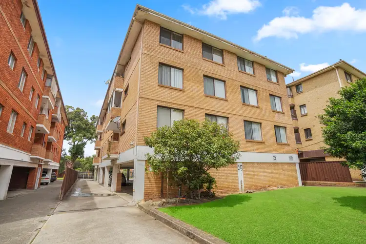 16/25 York Street, Fairfield NSW 2165