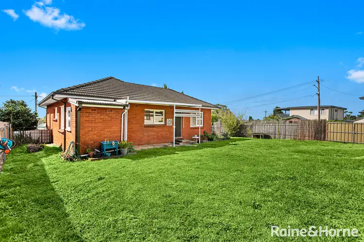 Fifth view of Homely house listing, 2 Banbal Road, Engadine NSW 2233