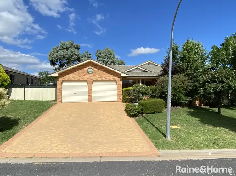 10 Magnolia Way, Orange NSW 2800