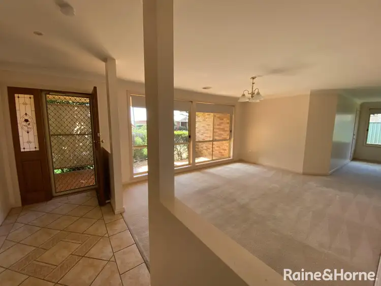 Sixth view of Homely house listing, 10 Magnolia Way, Orange NSW 2800