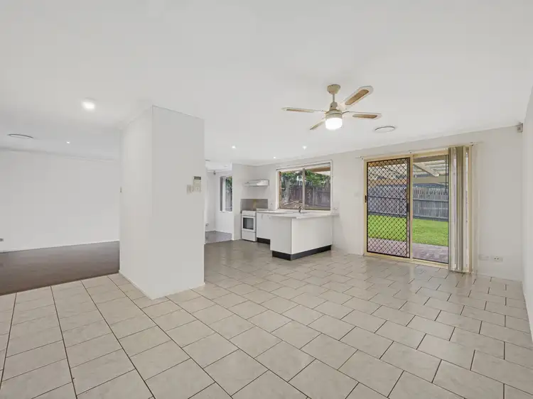Fifth view of Homely house listing, 8 Thomas Way, Currans Hill NSW 2567