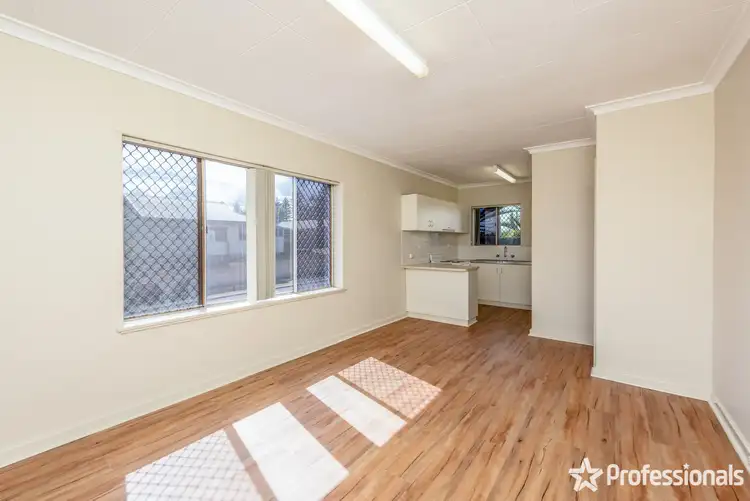 Seventh view of Homely unit listing, 3/121 Gregory Street, Beachlands WA 6530
