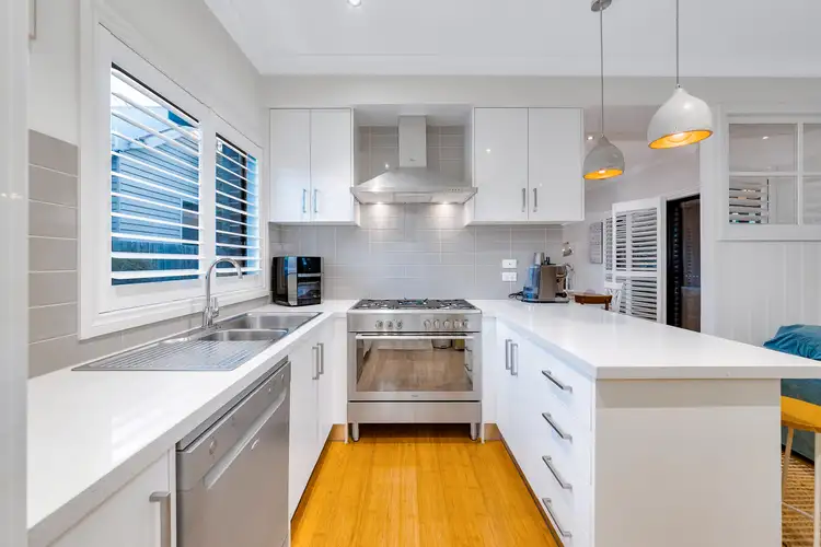 Fifth view of Homely house listing, 2/72 Station Street, Aspendale VIC 3195