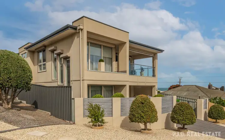 6 Beaumont Street, Mccracken SA 5211