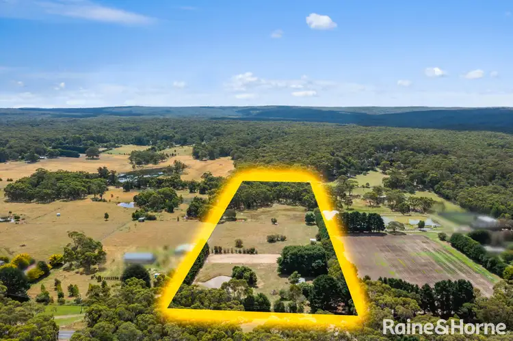 960 Bacchus Marsh Road, Bullengarook VIC 3437