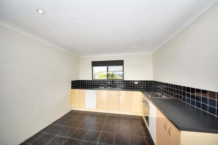 Fifth view of Homely unit listing, 5/40 Oceanic Drive, Mermaid Waters QLD 4218