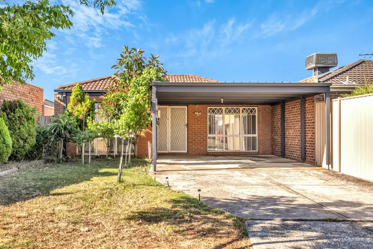 9 Spence Avenue, Roxburgh Park VIC 3064