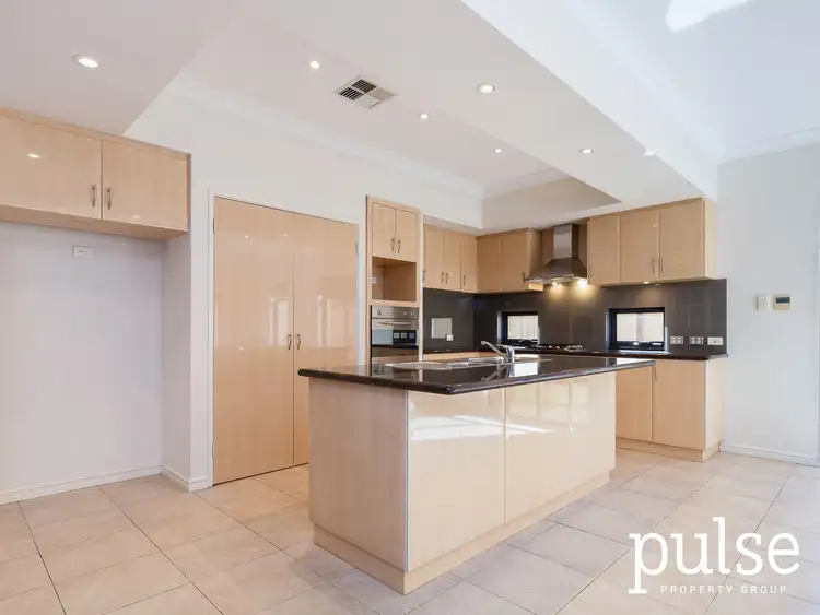 Second view of Homely house listing, 10 Amalfi Crest, Yangebup WA 6164