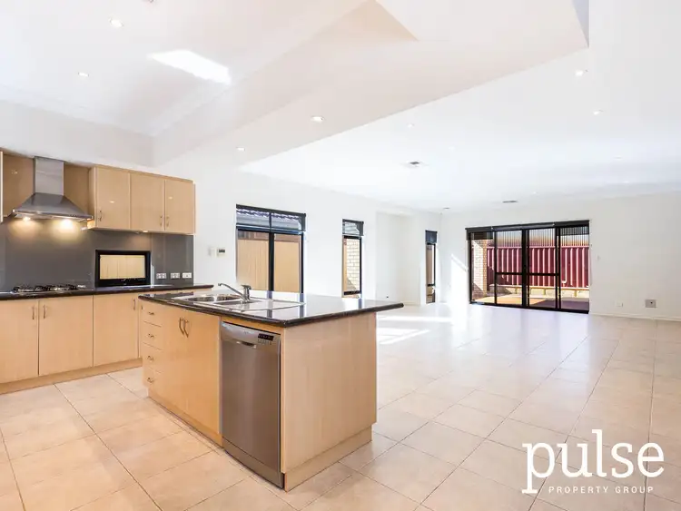 Third view of Homely house listing, 10 Amalfi Crest, Yangebup WA 6164