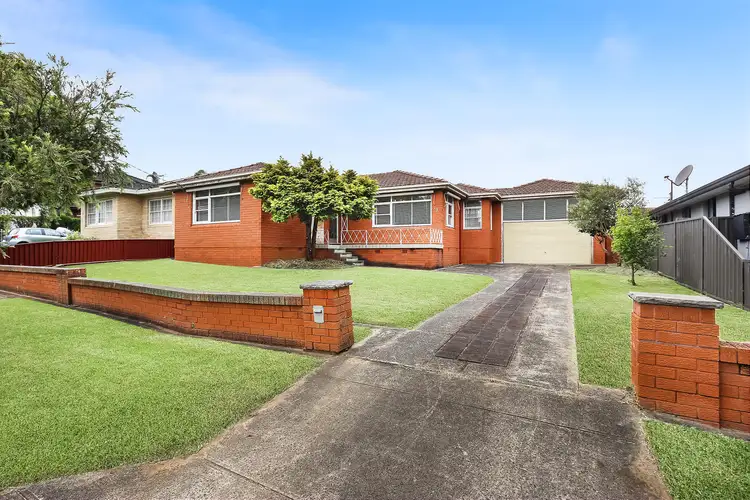 3 Enid Avenue, Roselands NSW 2196
