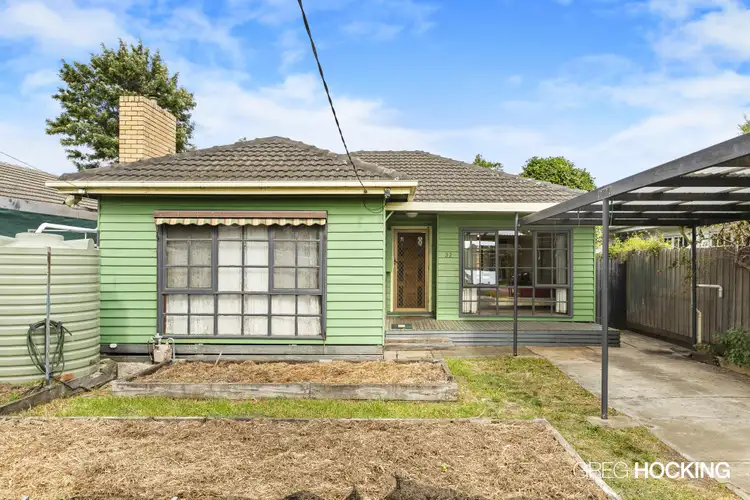32 Kiora Street
