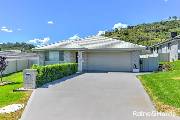7 Borrowdale Close, Tamworth NSW 2340