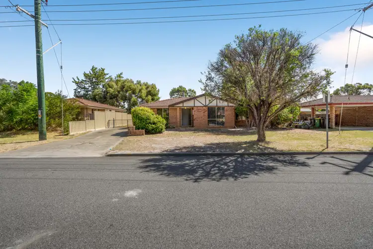 39 Chidzey Drive, Seville Grove WA 6112