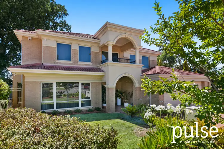 9 Maplin Place, Rossmoyne WA 6148