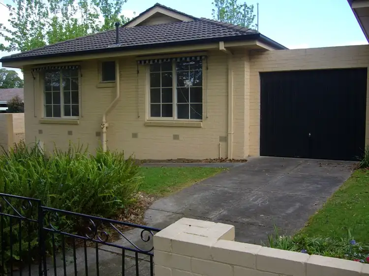 Third view of Homely unit listing, 2/100 Windsor Crescent, Surrey Hills VIC 3127