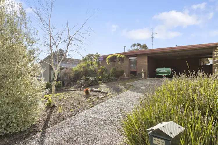 12 Millicent, Leongatha VIC 3953