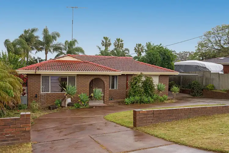 35 Tanson Road, Parmelia WA 6167