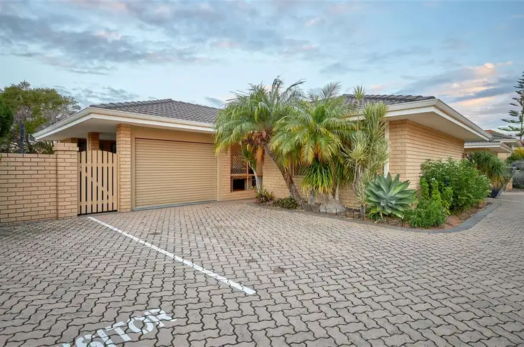 1/2 Bramston Street, Spearwood WA 6163