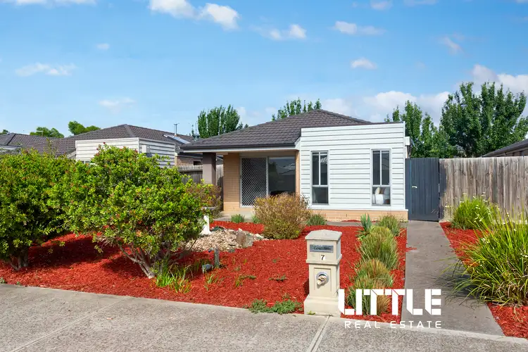 7 Flicker Lane, Doreen VIC 3754