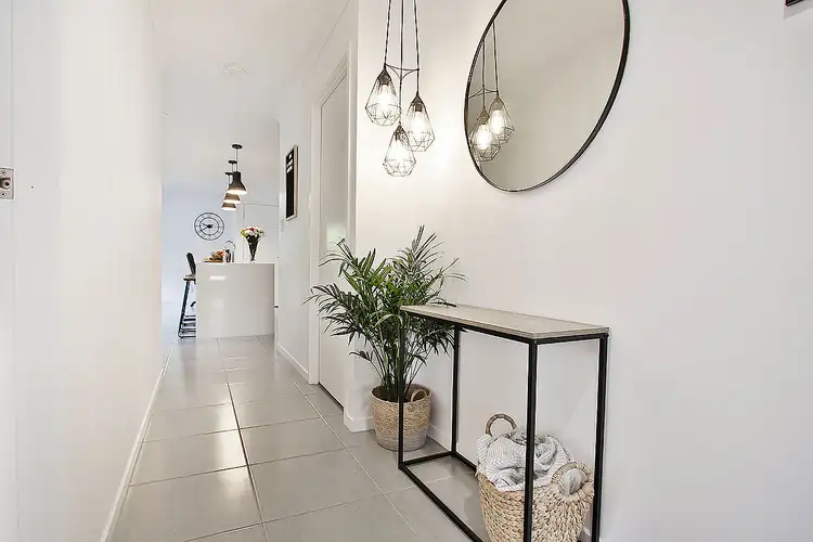 Second view of Homely house listing, 10 Avington Street, Doolandella QLD 4077