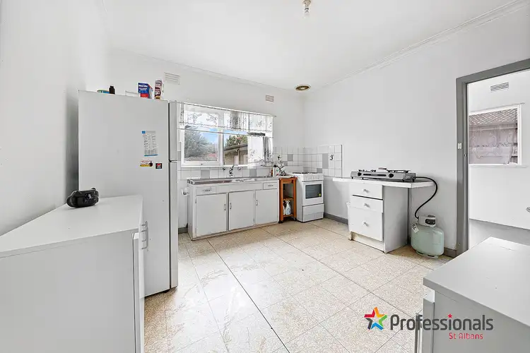 Seventh view of Homely house listing, 59 Leonard Avenue, St Albans VIC 3021