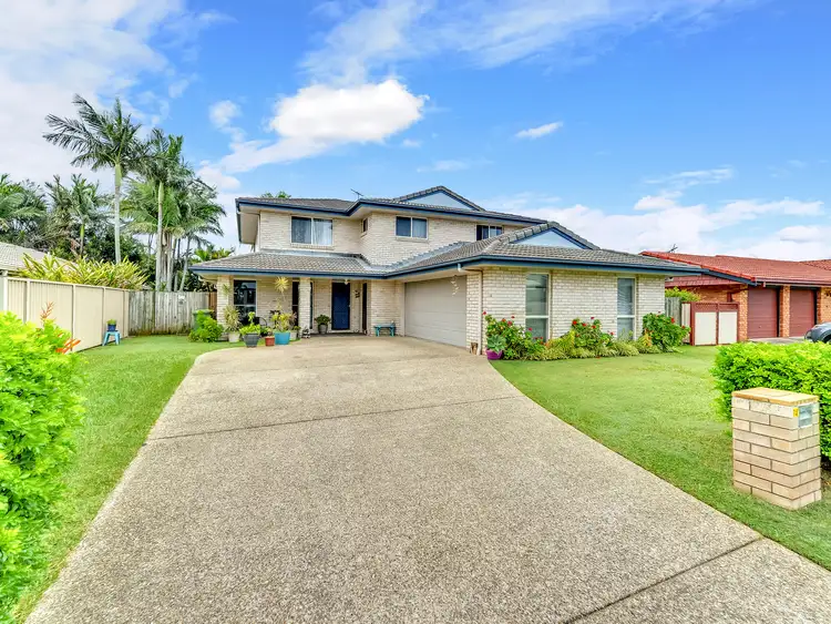 13 Southern Cross Drive, Newport QLD 4020