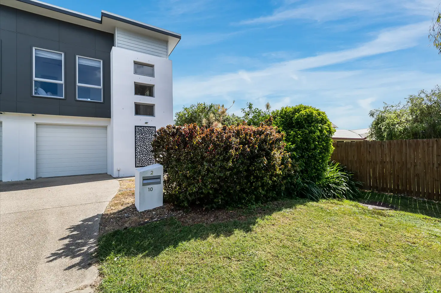 Main view of Homely townhouse listing, 2/10 Kierra Street, Andergrove QLD 4740