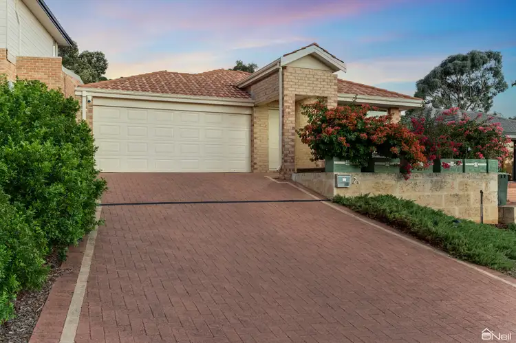 2a Tredale Avenue, Mount Richon WA 6112