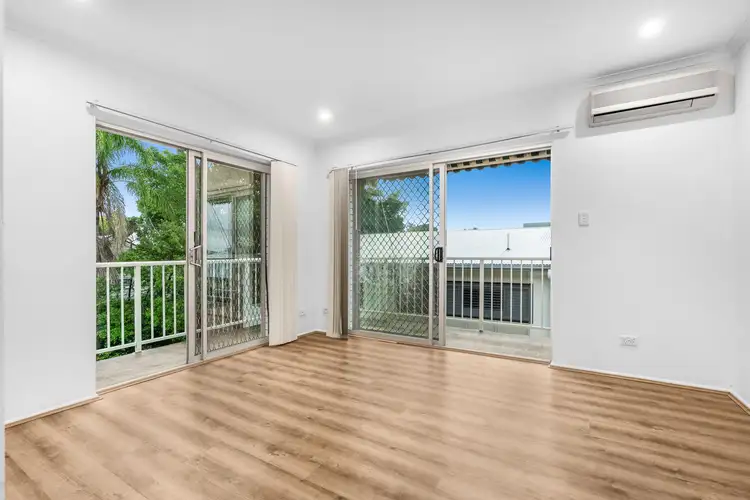 Third view of Homely apartment listing, 4/15 Annie Street, Camp Hill QLD 4152