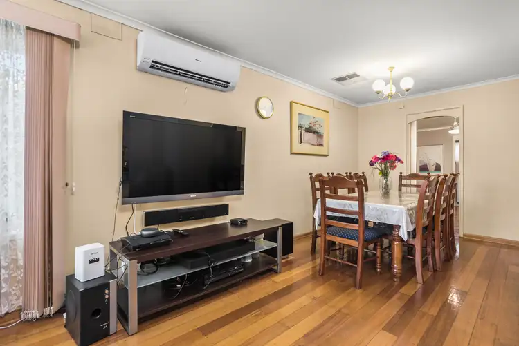 Second view of Homely house listing, 4/2 Billara Close, Wantirna South VIC 3152