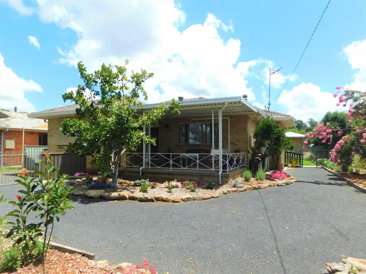28 Camp Street, Coonabarabran NSW 2357