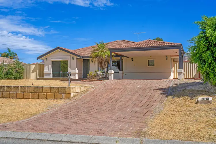 5 Shoalhaven Rise, Success WA 6164