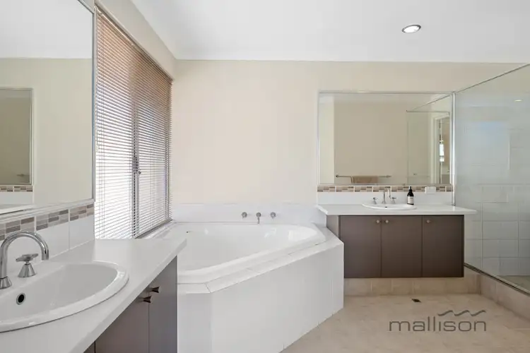Fifth view of Homely house listing, 10 The Hawthorns, Baldivis WA 6171