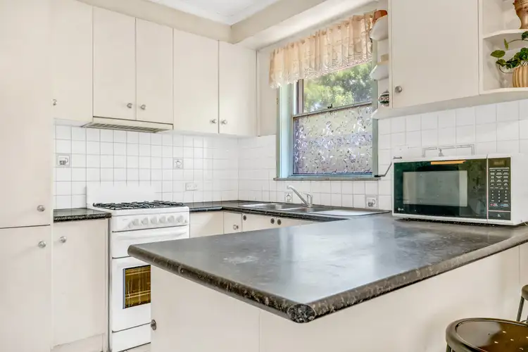 Sixth view of Homely house listing, 3 Towong Court, Dallas VIC 3047