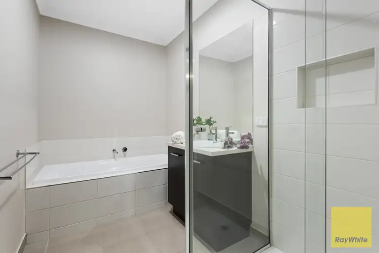 Fifth view of Homely house listing, 33 Homeland Drive, Tarneit VIC 3029
