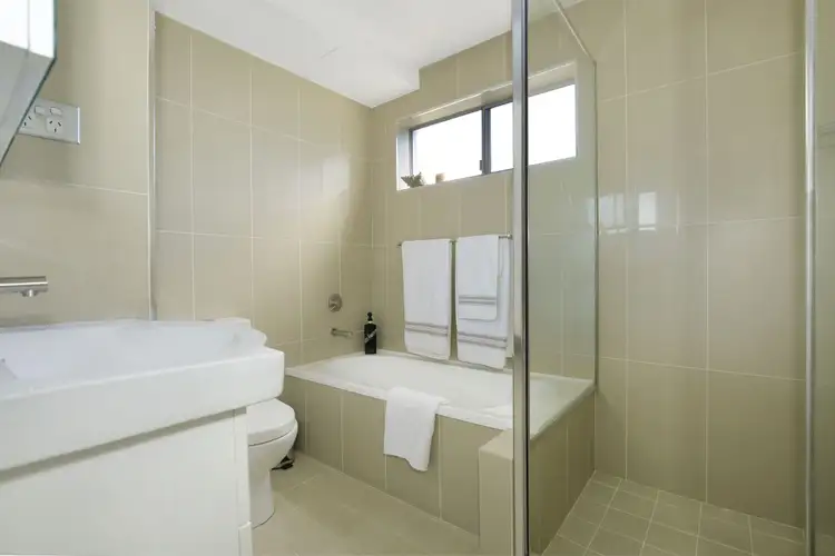 Second view of Homely unit listing, 7/2 Wilson St, Wollongong NSW 2500