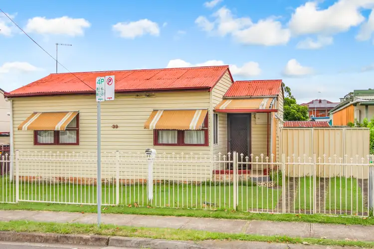 39 Carinya Street, St Marys NSW 2760