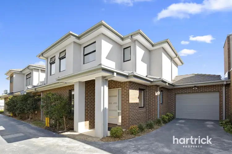 6 Rosewarne Avenue
