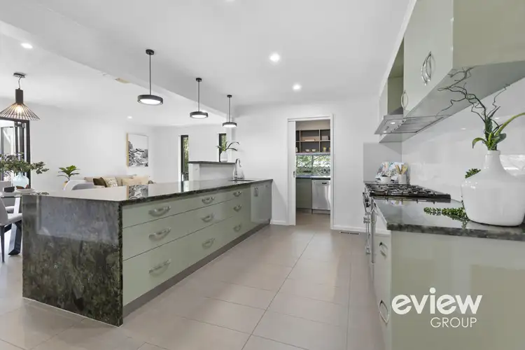 Fifth view of Homely house listing, 4 Windsor Court, Frankston VIC 3199