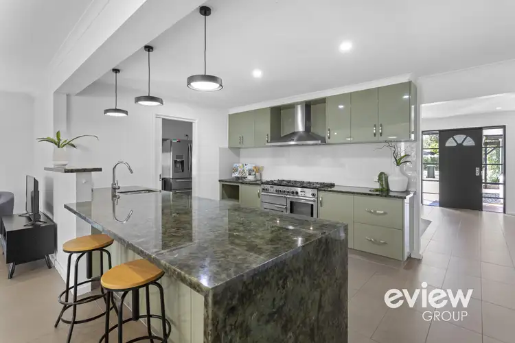 Sixth view of Homely house listing, 4 Windsor Court, Frankston VIC 3199