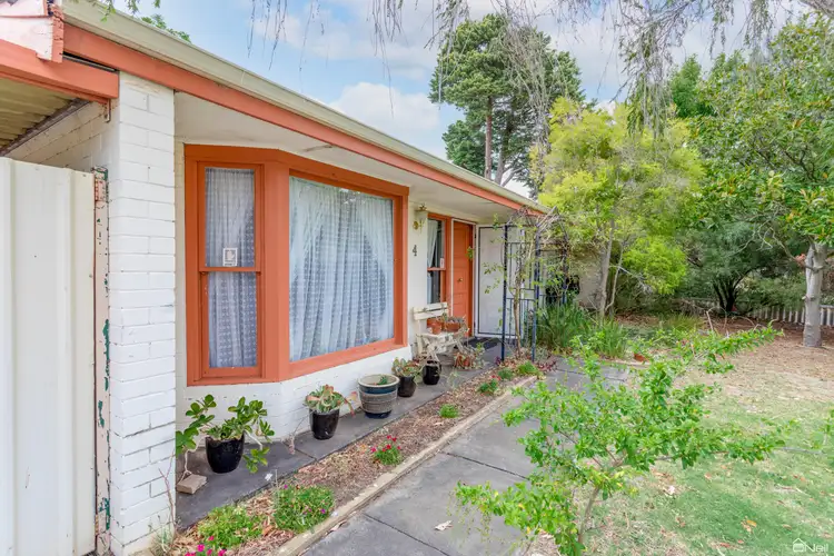 Second view of Homely house listing, 4 Megan Way, Camillo WA 6111