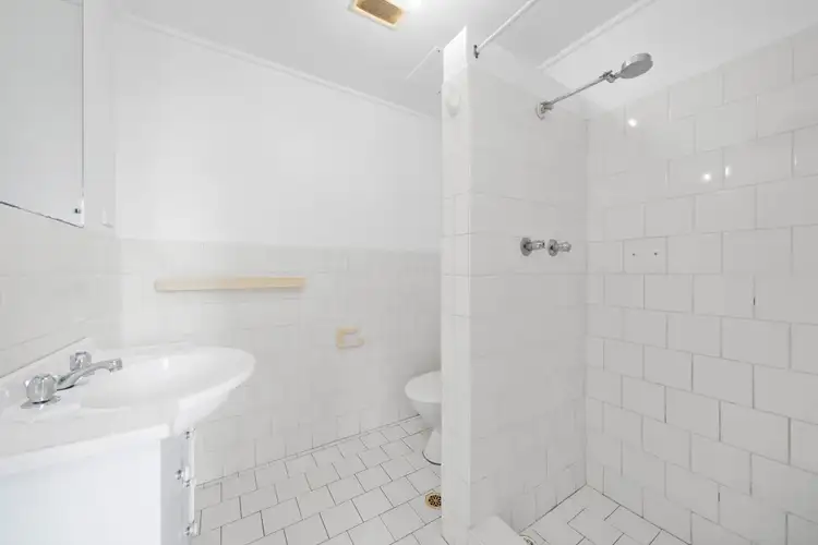 Fourth view of Homely apartment listing, 5/59 Lower Bent Street, Neutral Bay NSW 2089
